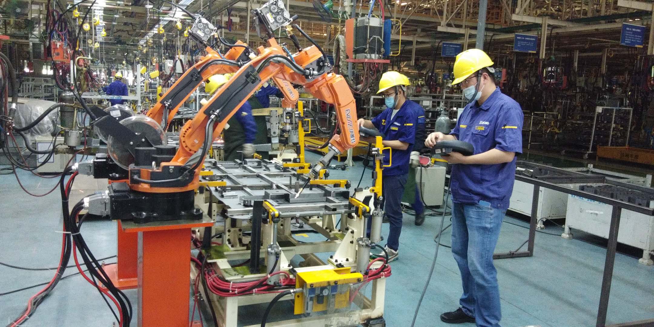 汽车配件焊接 hjc888黄金城焊接机器人汽车配件焊接